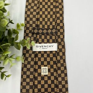 Givenchy Men's Neck Tie Yellow Gold Logo GG Print Business Office EUC